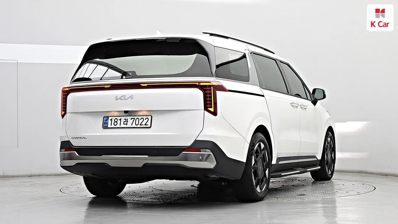 Kia New Carnival 4Th Generation 2024 photo 2