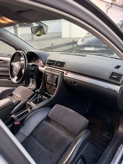 Audi A4 2008 photo 4
