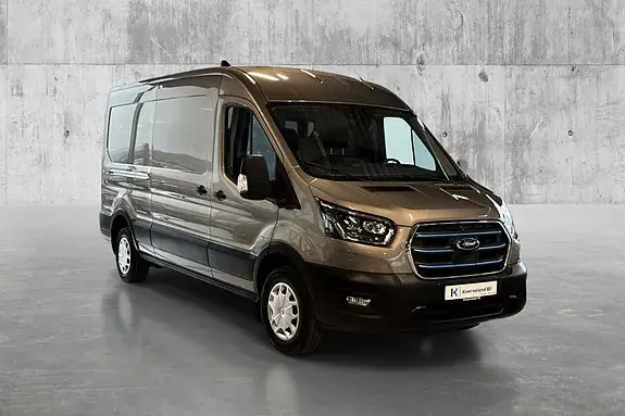 Ford Transit 2023 photo 3
