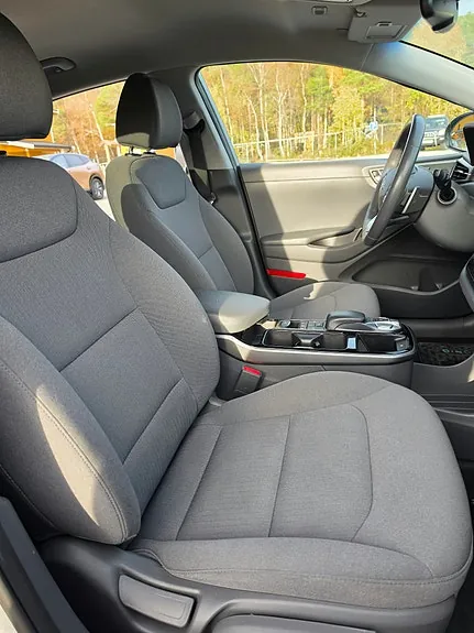 Hyundai Ioniq 2020 photo 2