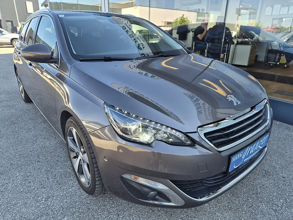 Peugeot 308 2015 photo 2