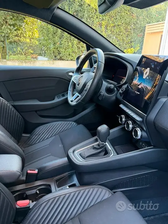 Renault Clio 2024 photo 5