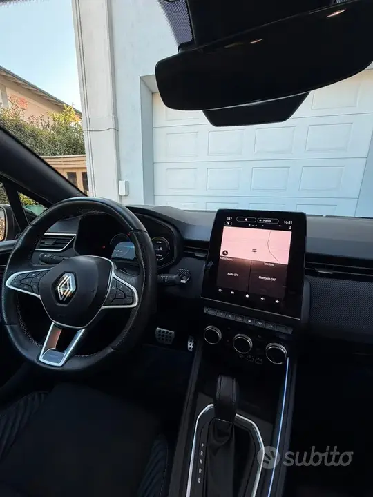 Renault Clio 2024 photo 4