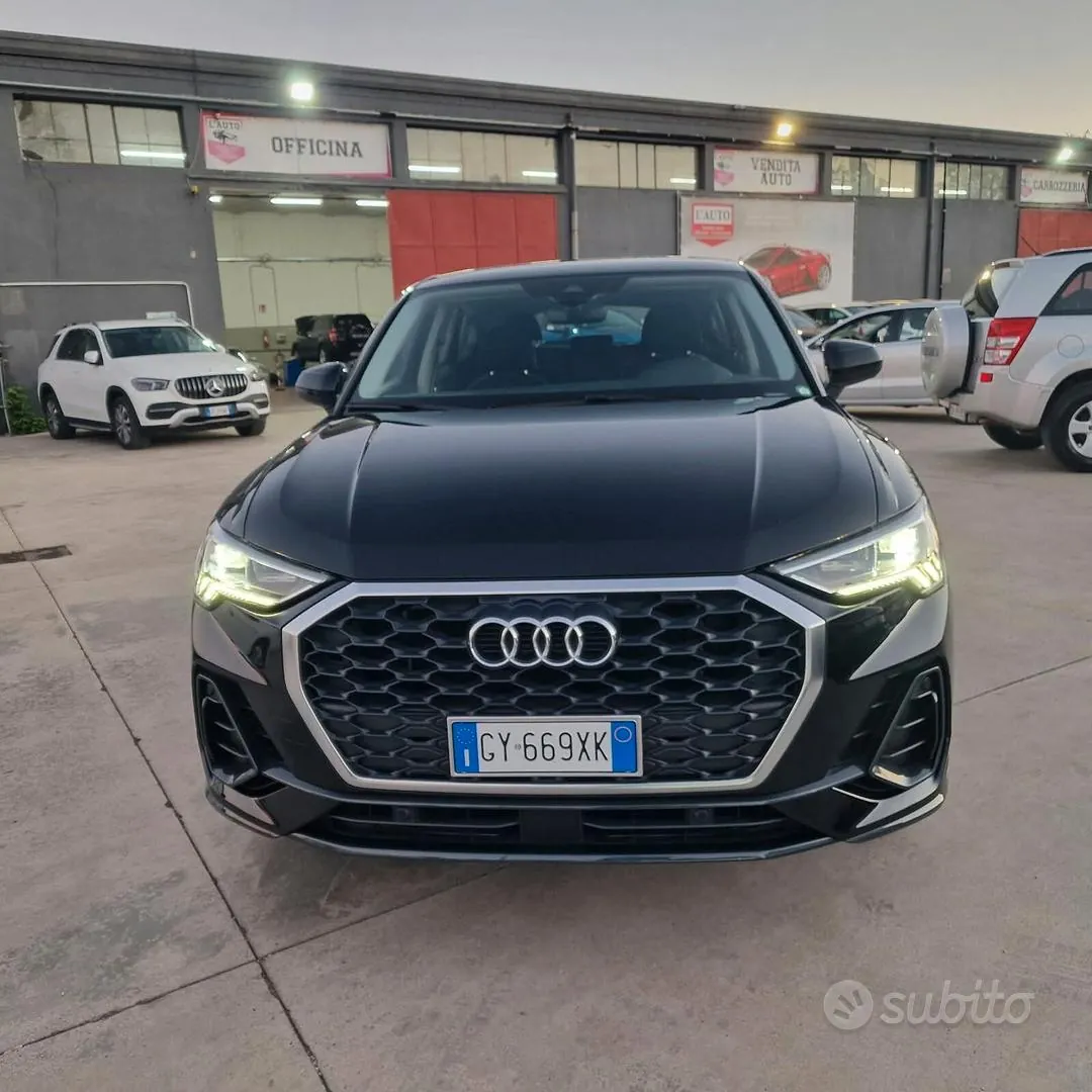 Audi Q3 2020 photo 2