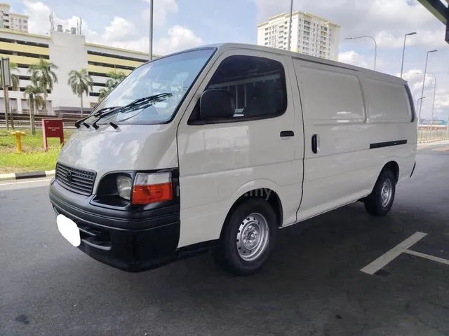 Toyota Hiace