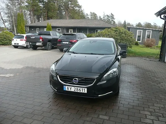 Volvo V40 2016 photo 3
