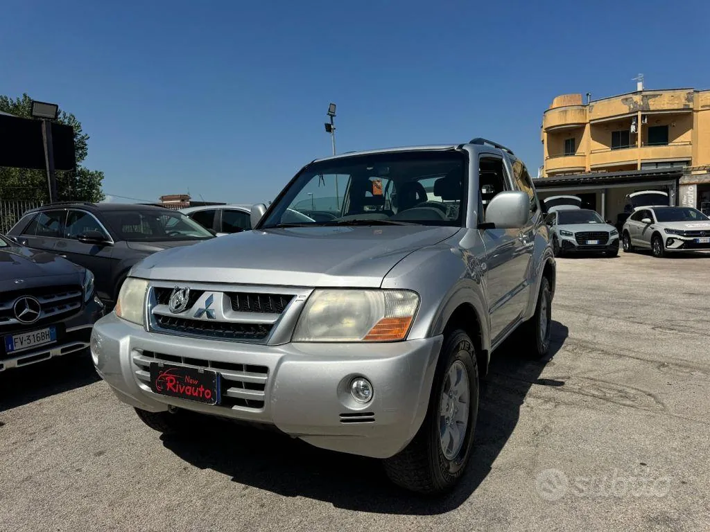 Mitsubishi Pajero 2003 photo 3
