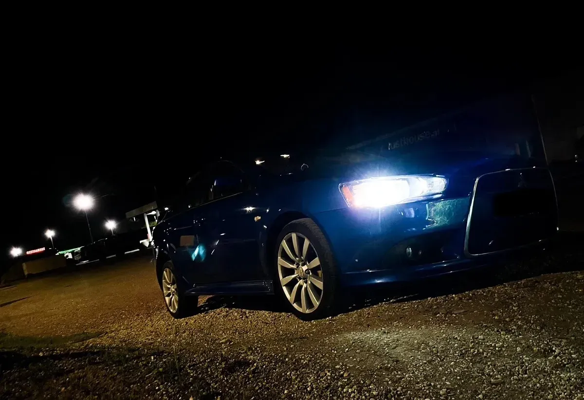 Mitsubishi Lancer