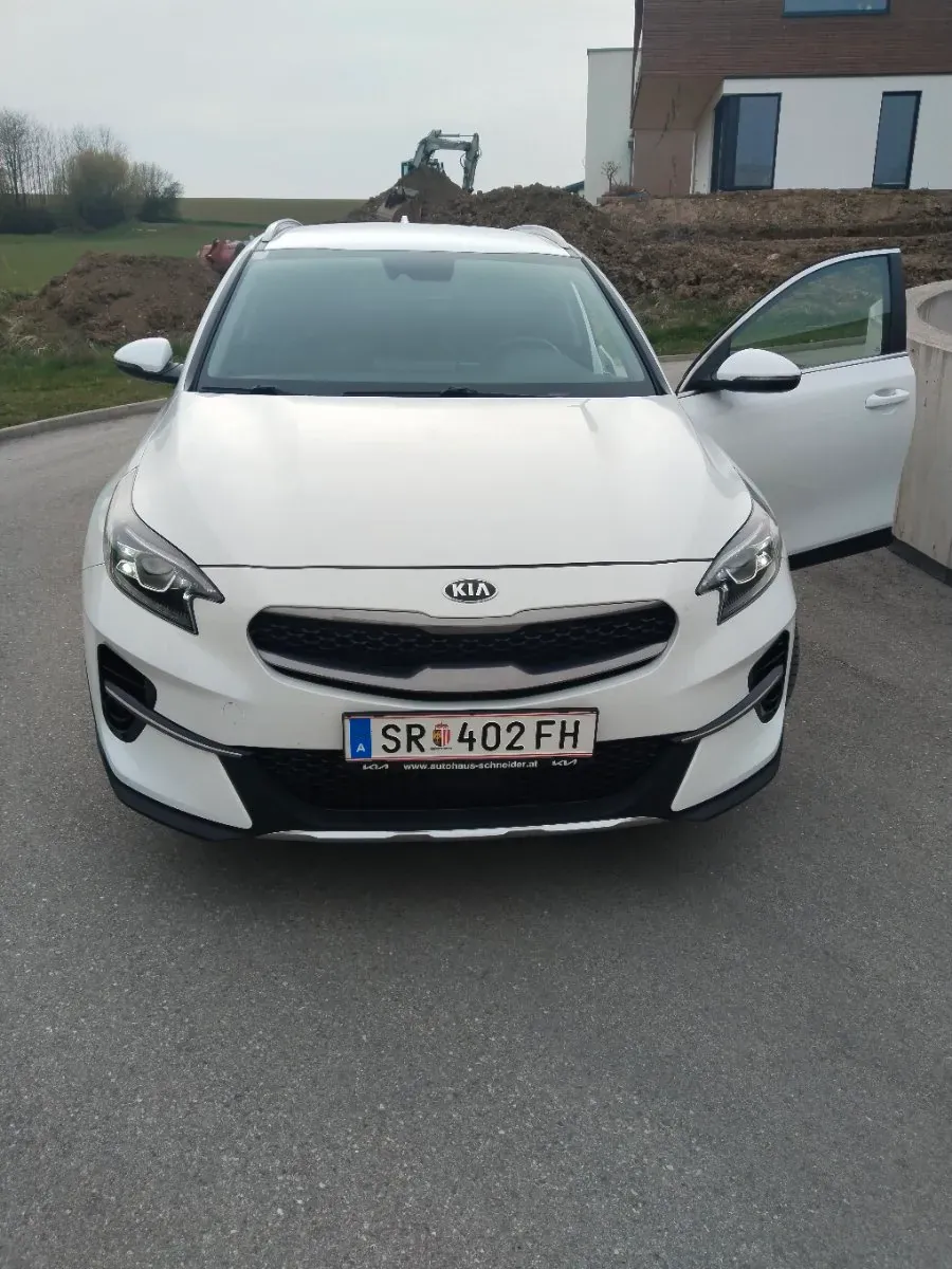 Kia Xceed 2021 photo 2