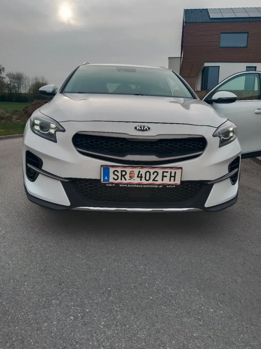 Kia Xceed 2021 photo 3