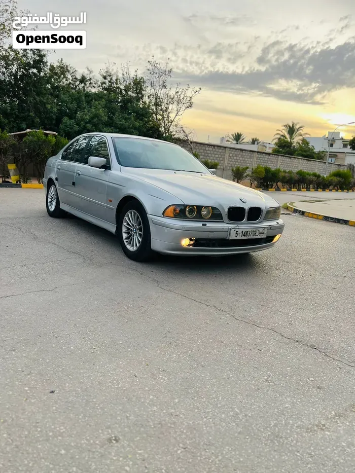 BMW 5 Series 2000 photo 4