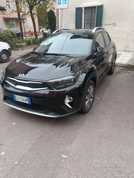 Kia Stonic 2025 photo 2