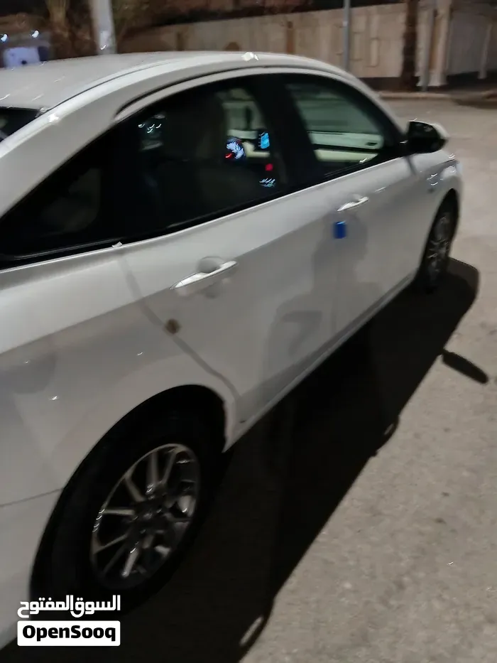 Toyota Yaris 2026 photo 2