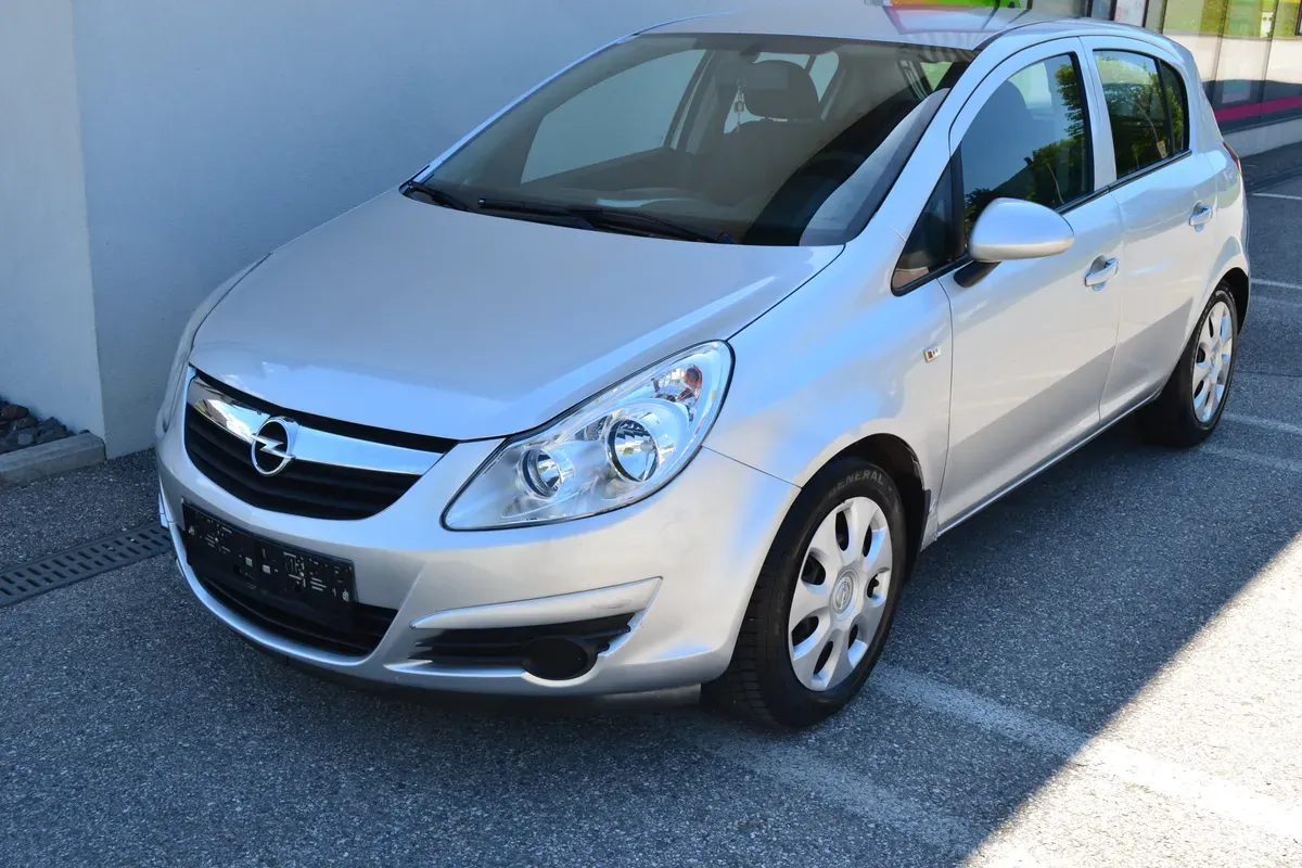 Opel Corsa 2009 photo 2