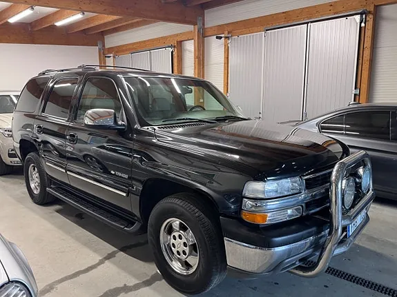 Chevrolet Tahoe 2001 photo 2