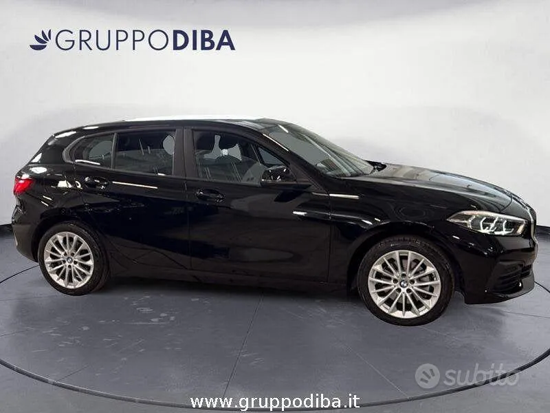 BMW 1 Series 2022 photo 4