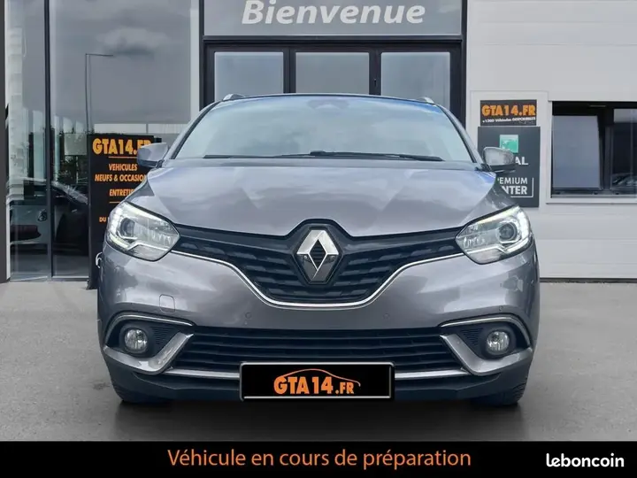 Renault Scenic 2016 photo 2