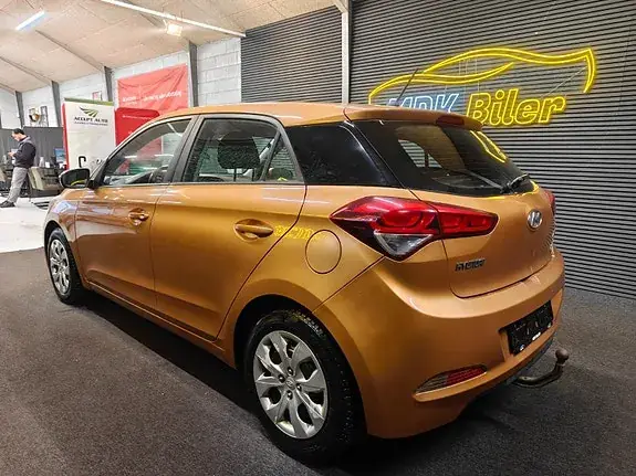 Hyundai I20 2015 photo 3