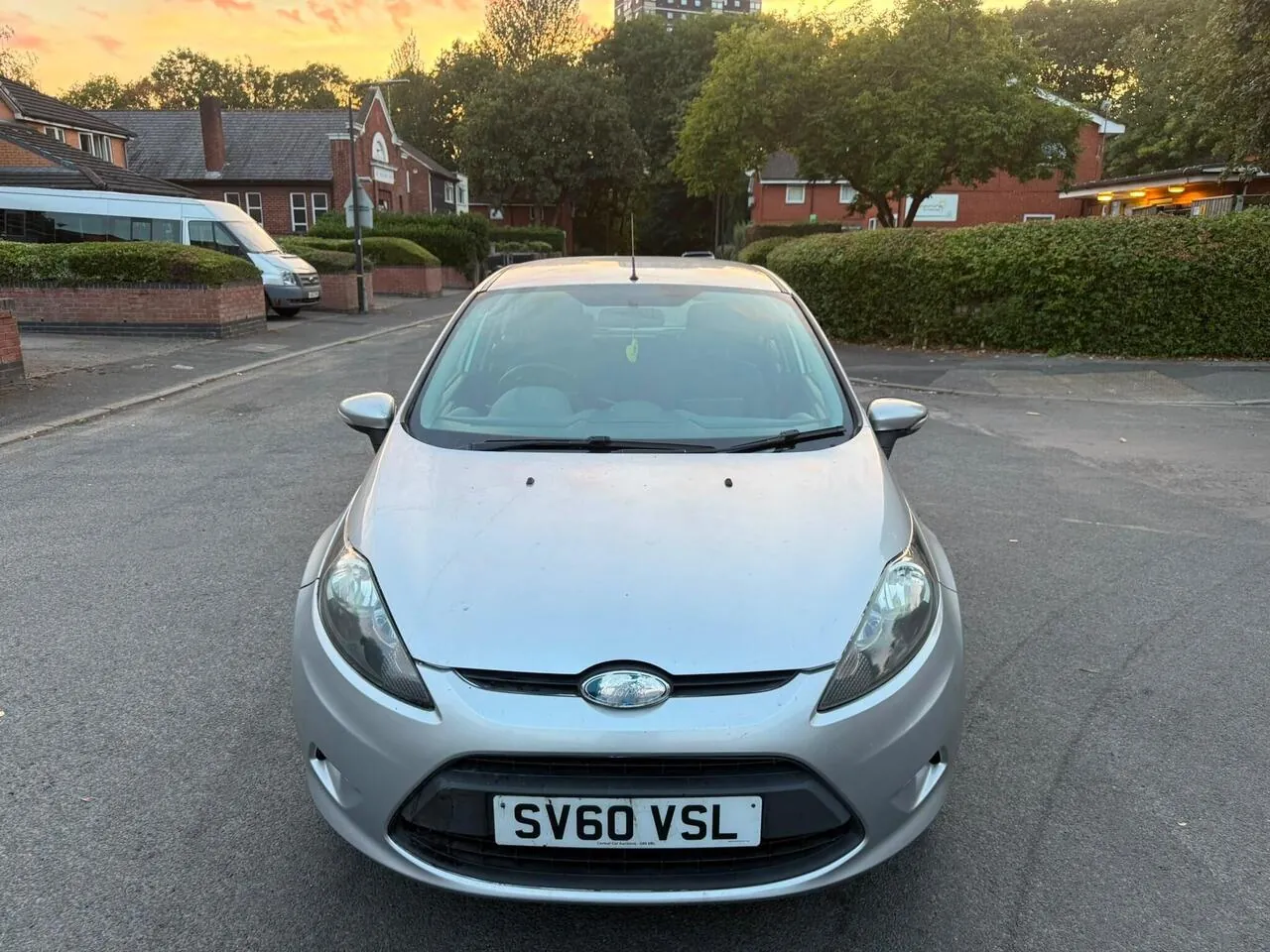 Ford Fiesta 2010 photo 2