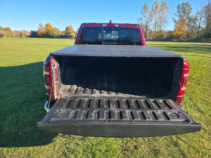 Dodge Ram Laramie 2022 photo 4