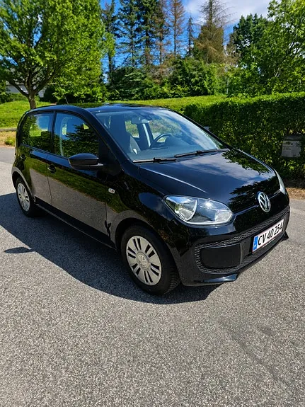 Volkswagen Up 2013 photo 4