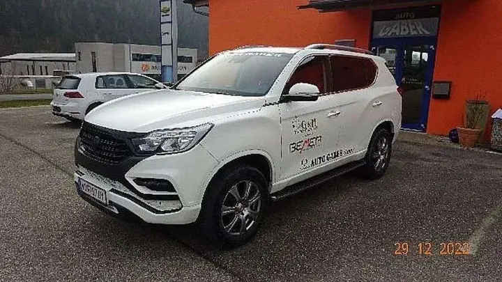 KG Mobility Rexton 2019 photo 2