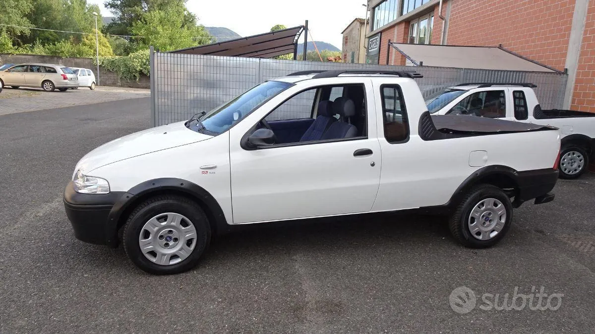 Fiat Strada 2005 photo 4