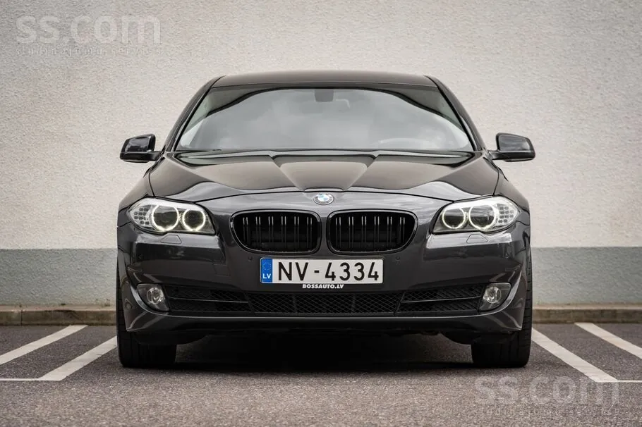 BMW 525D 2013 photo 2