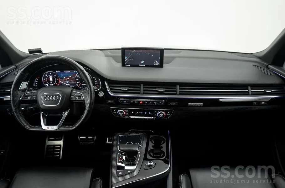 Audi Q7 2019 photo 2