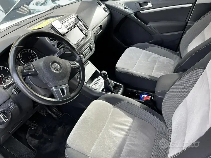 Volkswagen Tiguan 2012 photo 4