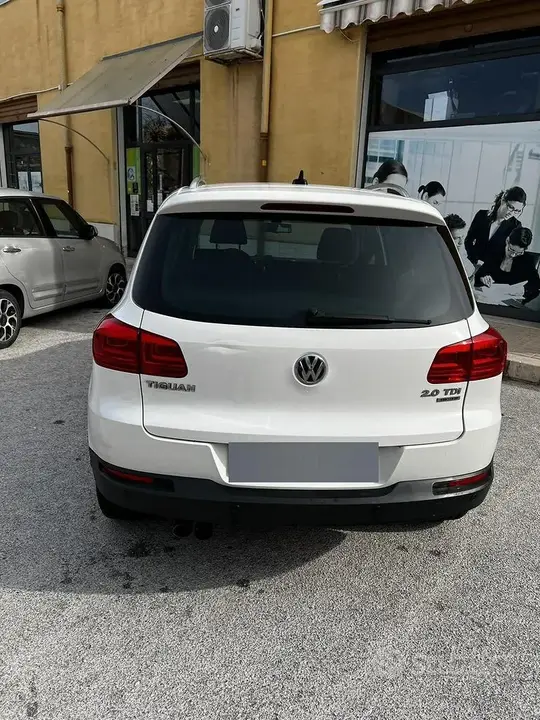 Volkswagen Tiguan 2012 photo 3