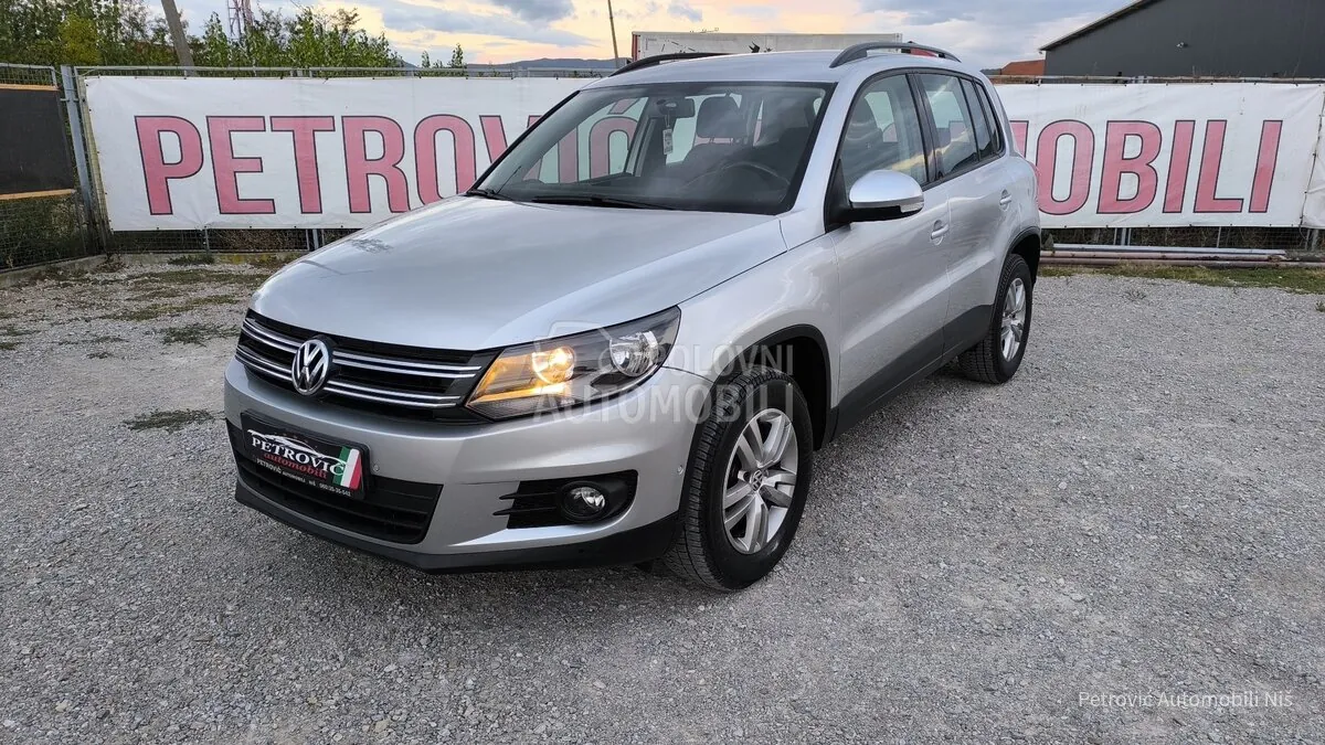 Volkswagen Tiguan 2012 photo 4