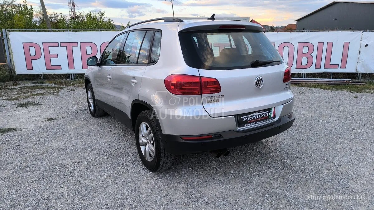 Volkswagen Tiguan 2012 photo 5