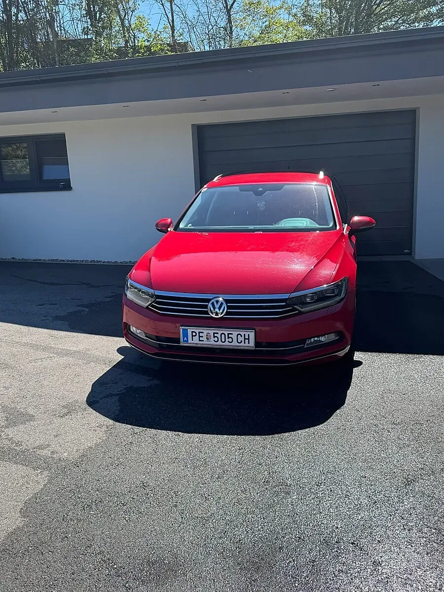 Volkswagen Passat 2016 photo 2