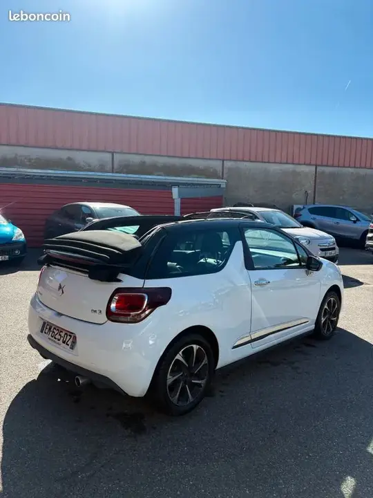 DS Automobiles Ds3 2017 photo 4