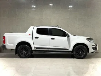 Holden Colorado 2017 photo 3