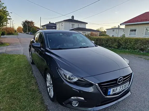 Mazda 3