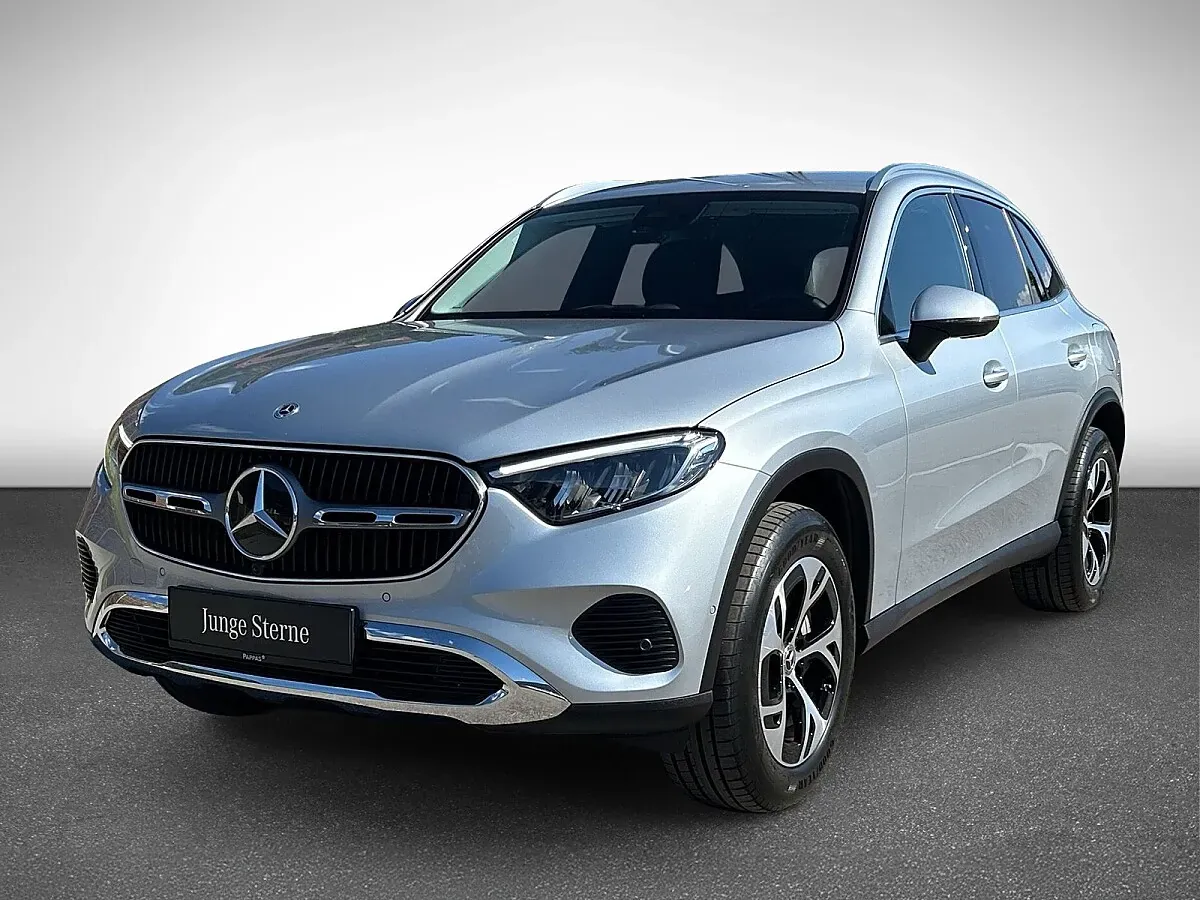 Mercedes-Benz Glc-Class 2025 photo 2