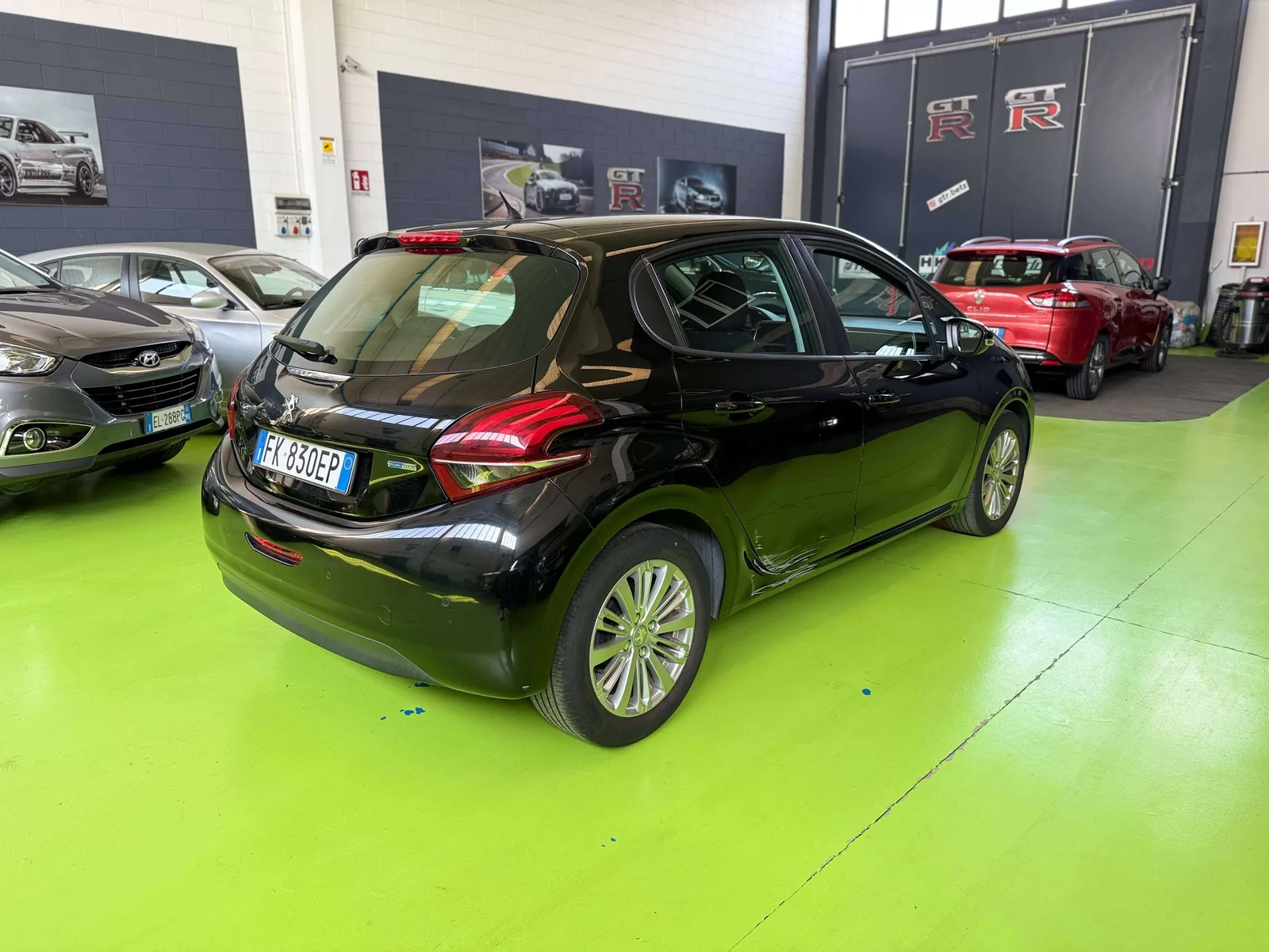 Peugeot 208 2017 photo 4