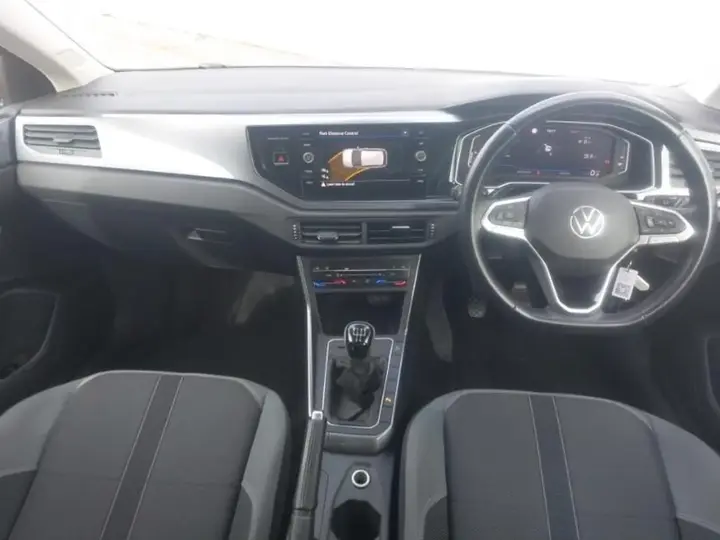 Volkswagen Polo 2024 photo 3