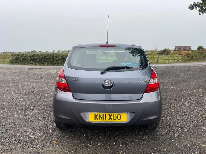 Hyundai I20 2011 photo 4