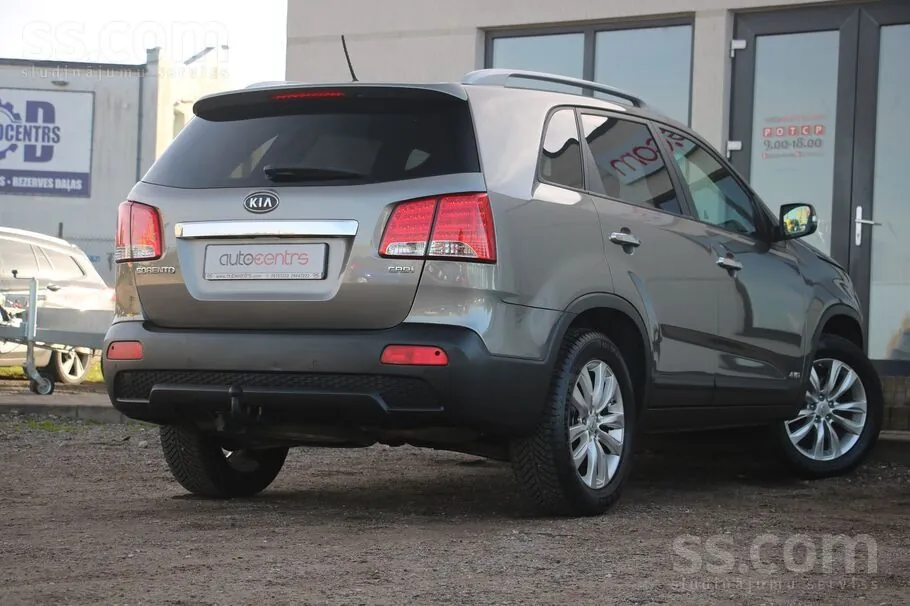 Kia Sorento 2010 photo 5