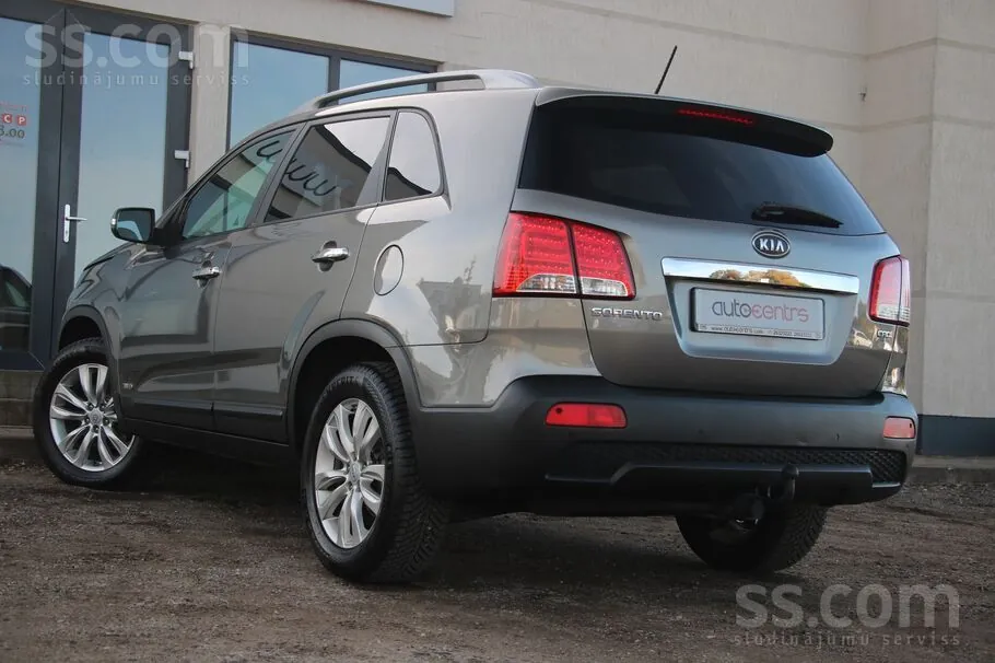 Kia Sorento 2010 photo 3