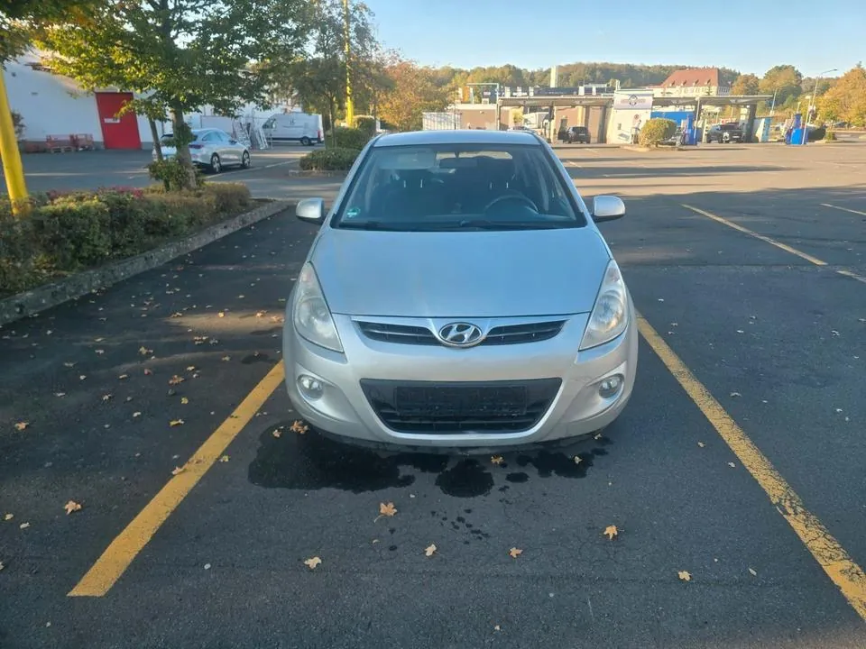 Hyundai I20