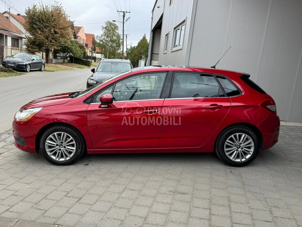Citroen C4 2013 photo 4