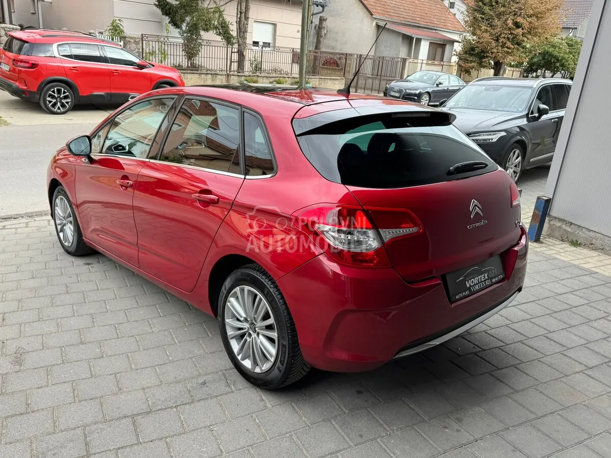 Citroen C4 2013 photo 5