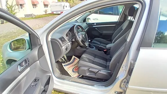 Volkswagen Golf V 2008 photo 2