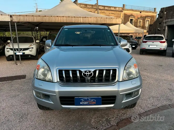 Toyota Land Cruiser 2003 photo 2