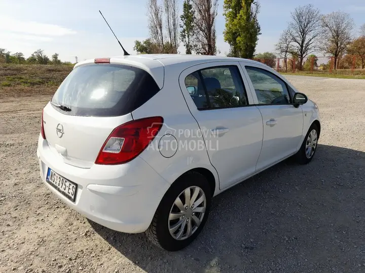 Opel Corsa D 2010 photo 5