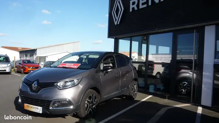 Renault Captur 2016 photo 2